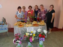 20 августа прошло празднование Дня города  Сурска. Была организовано выставка кулинарных изделий всеми организациями города.Наш детский представил на выставке разные виды выпечки и холодных напитков. В конкурсе "Лучший кулинар" наш детский сад занял второ